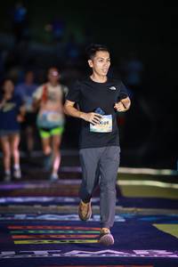 BIB: 
                            <button type="button" onclick="openModal(25219306)" class="btn btn-primary btn-sm float-right btn-popup" data-toggle="modal" data-target=".modal-high-quality">
                        <i class="fas fa-shopping-cart"></i> Add to Cart
                    </button>
                                            <button type="button" onclick="isThisMe(25219306, true)" class="btn btn-success btn-sm float-right btn-popup btn-isme hidden" data-toggle="tooltip" data-placement="bottom" title="นี่คือรูปของคุณใช่ไหม คลิกที่นี่เพื่อเอาเข้าอัลบั้ม">
                        <i class="fas fa-plus"></i> Add to album
                    </button>
                    <button type="button" onclick="isThisMe(25219306, false)" class="btn btn-warning btn-sm float-right btn-popup btn-isnotme hidden">
                        <i class="fas fa-ban"></i> Remove from album
                    </button>